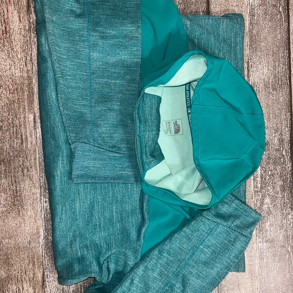 Teal The North Face pullover